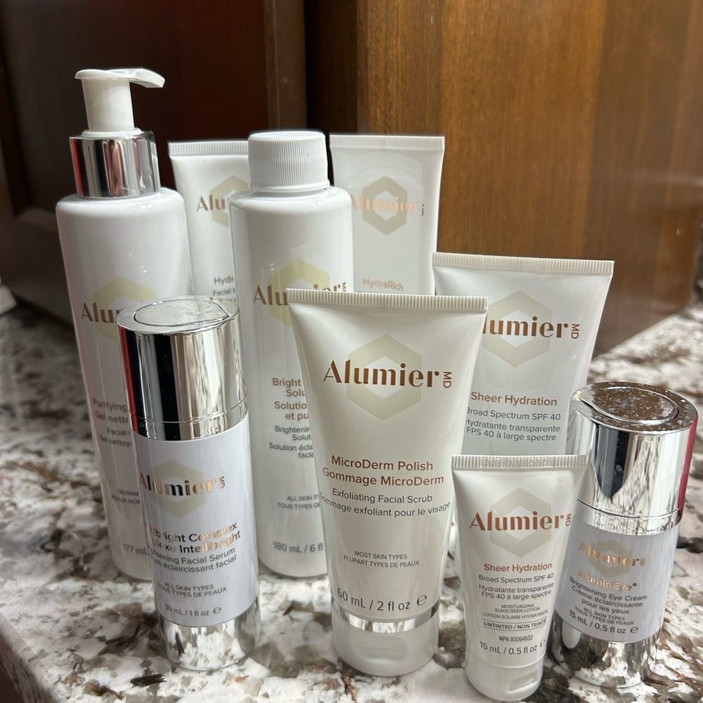 AlumierMD products